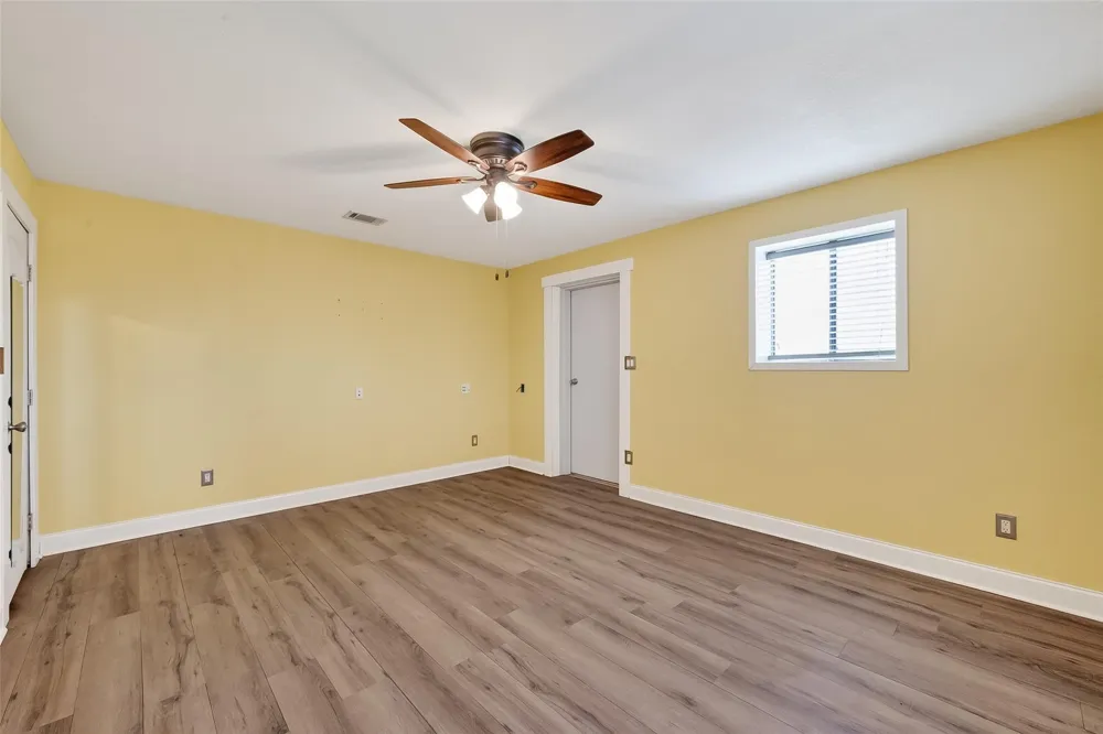 8525 Spell Road Needville, TX 77461