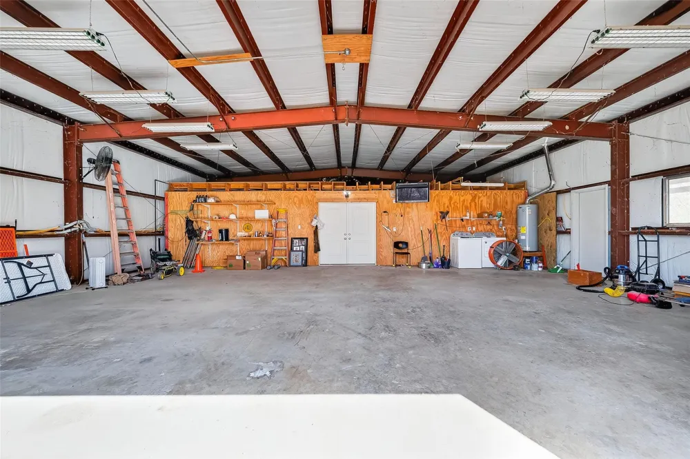 8525 Spell Road Needville, TX 77461