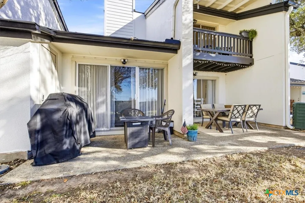 1135 Parkview Drive #C18 Canyon Lake, TX 78133