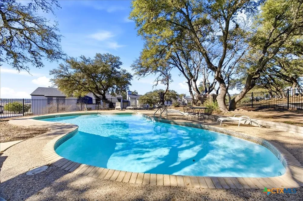 1135 Parkview Drive #C18 Canyon Lake, TX 78133