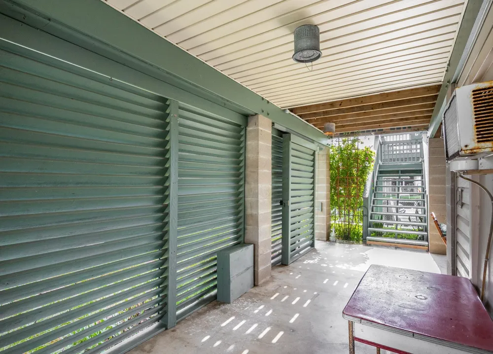 391 Ling Street Bayou Vista, TX 77563