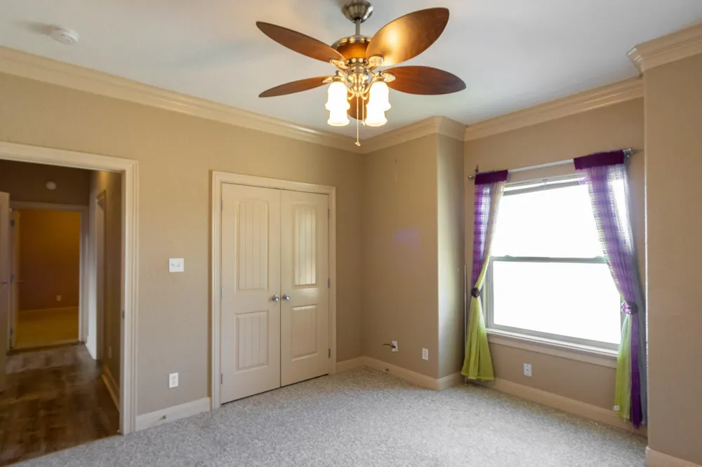 391 Ling Street Bayou Vista, TX 77563