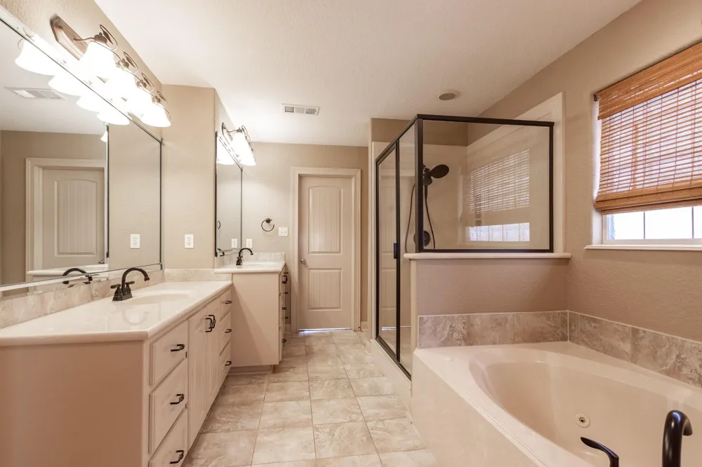 391 Ling Street Bayou Vista, TX 77563