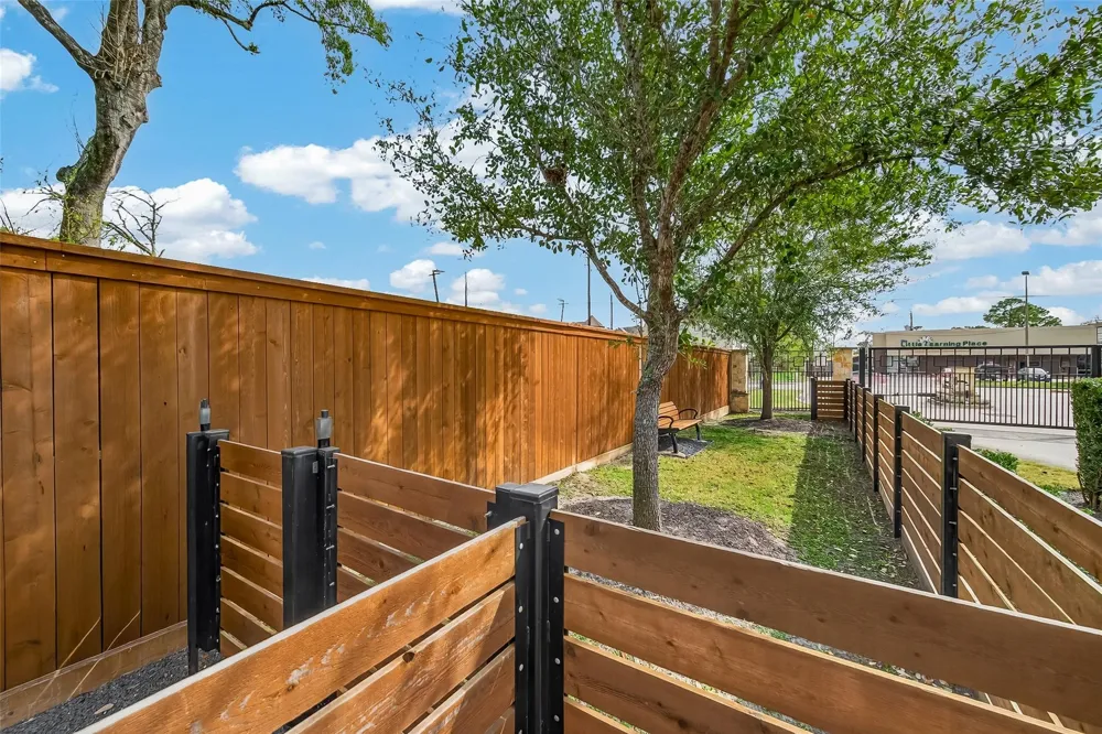 5203 Carters Bank Avenue Houston, TX 77091