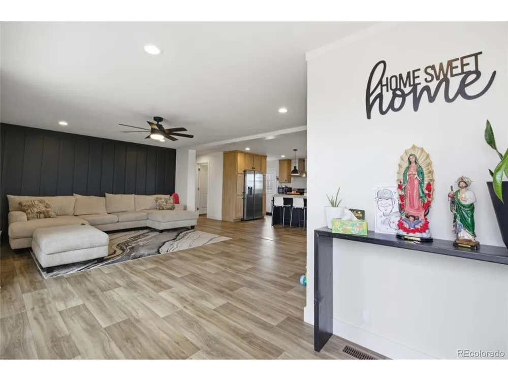 8 Brown Drive Wiggins, CO 80654