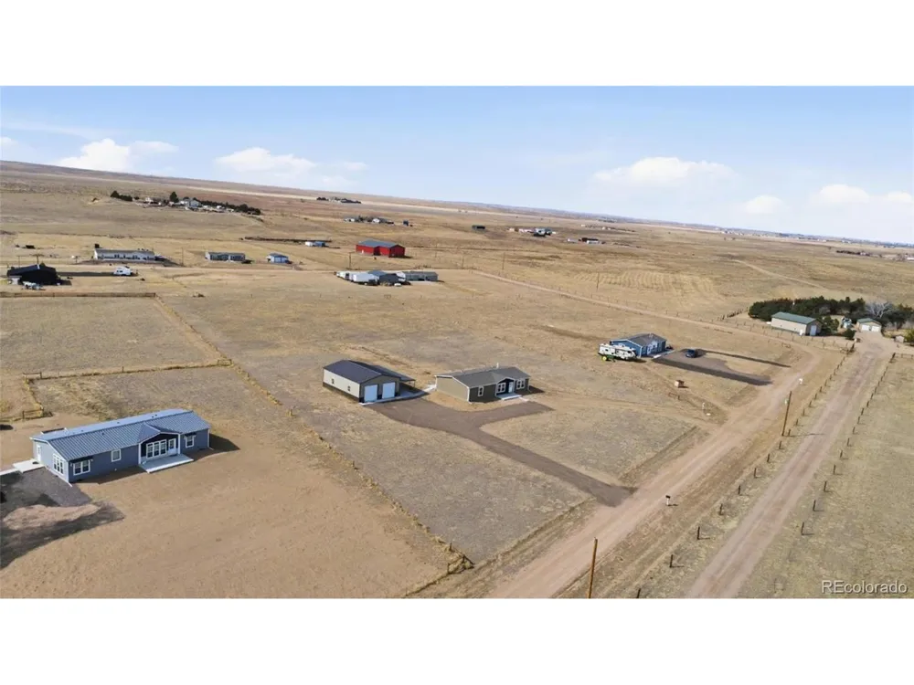 8 Brown Drive Wiggins, CO 80654