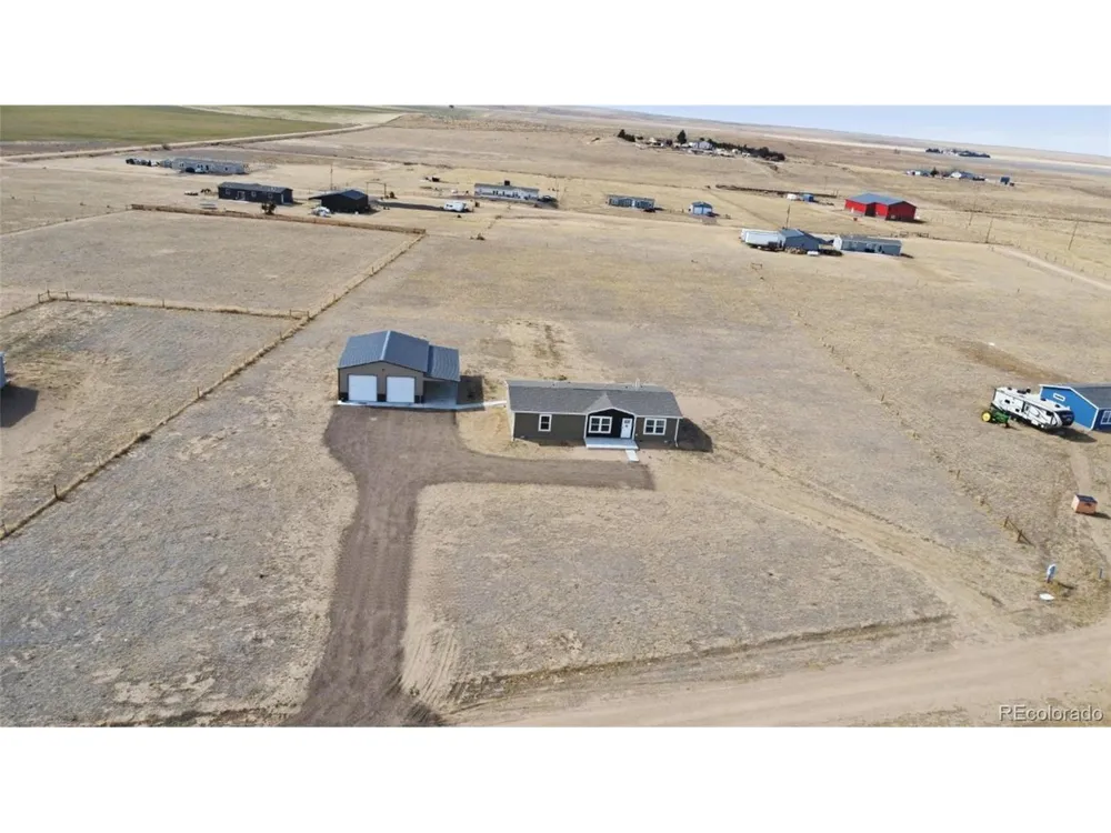 8 Brown Drive Wiggins, CO 80654