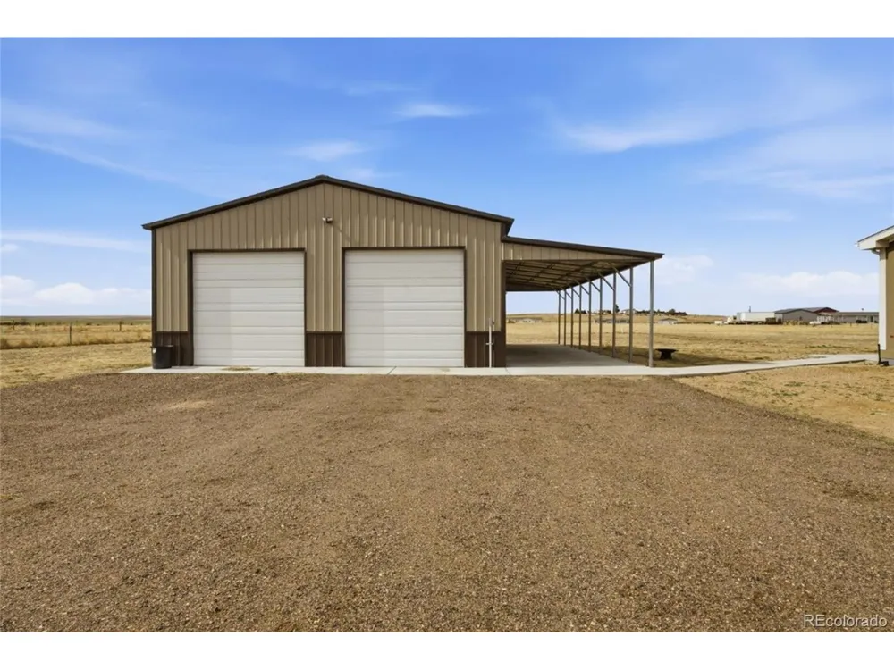 8 Brown Drive Wiggins, CO 80654