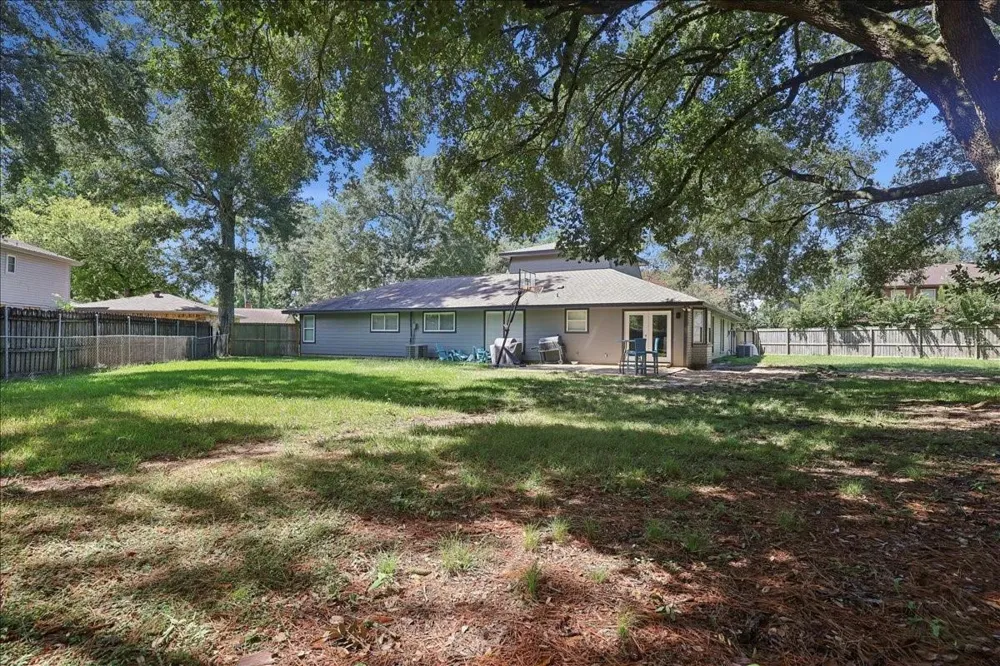 5840 Wynden Way Beaumont, TX 77706