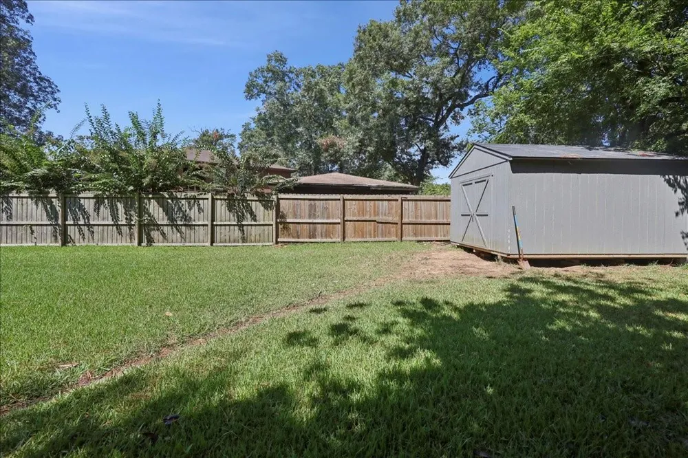 5840 Wynden Way Beaumont, TX 77706