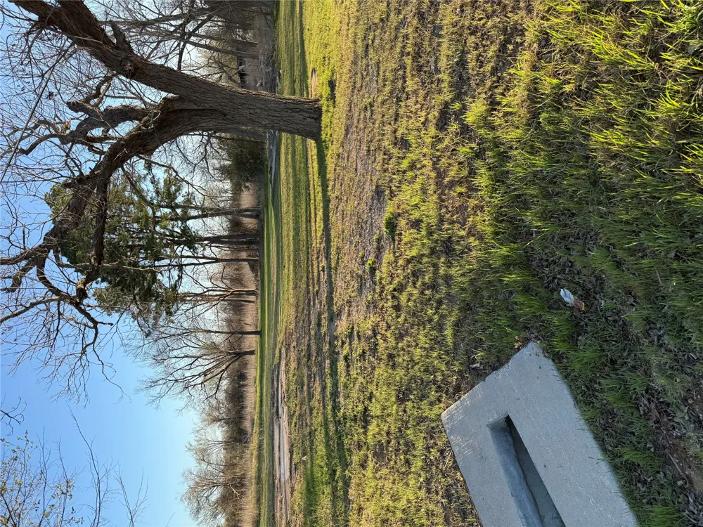 1304 E Cameron Avenue Rockdale, TX 76567