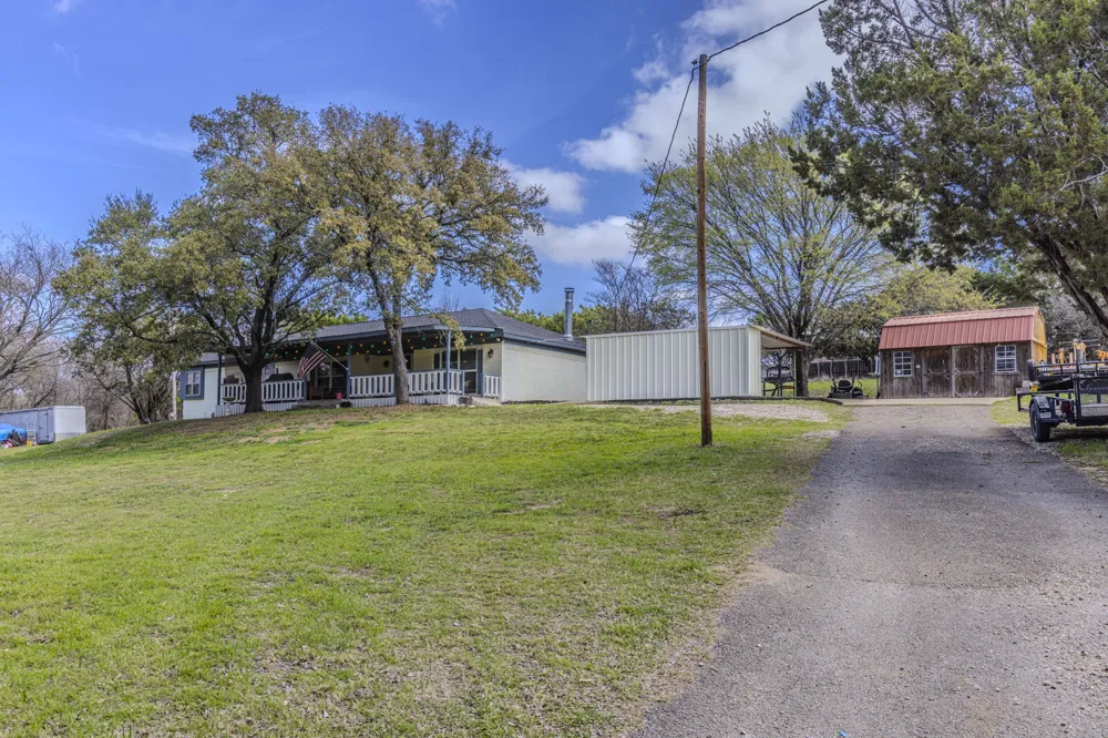 173 Bosque Bend Lane China Spring, TX 76633