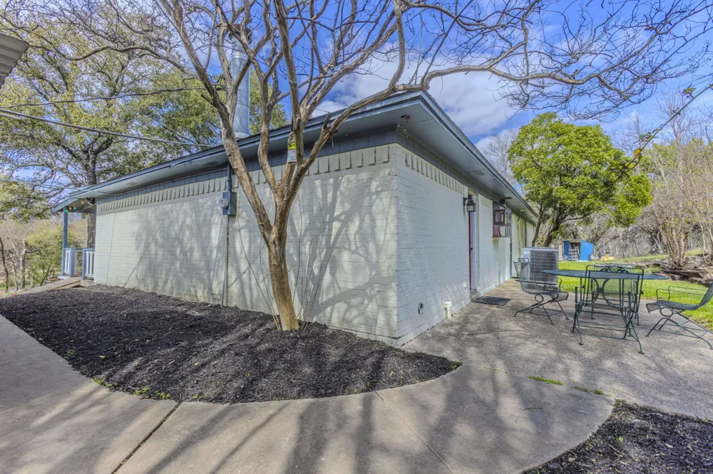 173 Bosque Bend Lane China Spring, TX 76633