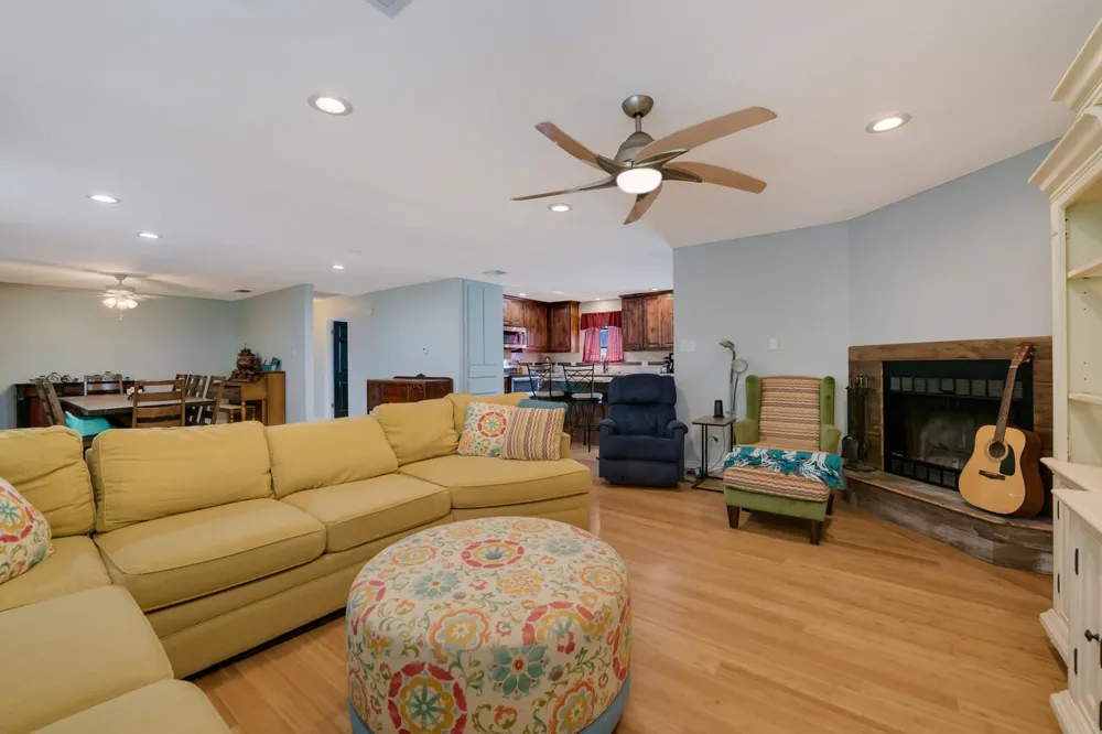 173 Bosque Bend Lane China Spring, TX 76633