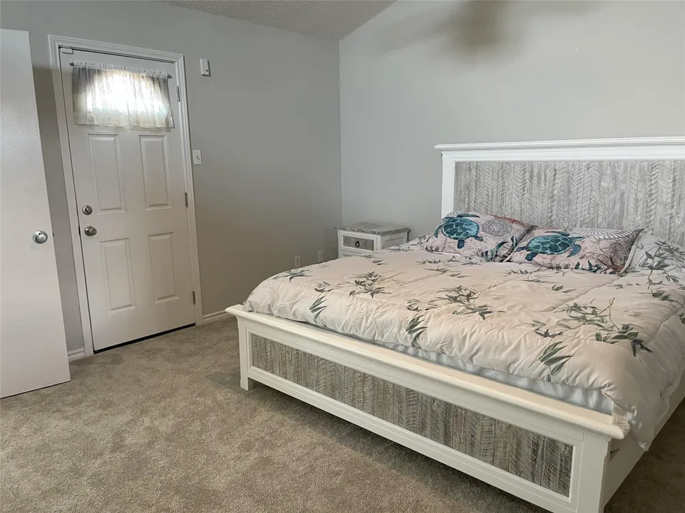 16647 John Silver Road Jamaica Beach, TX 77554