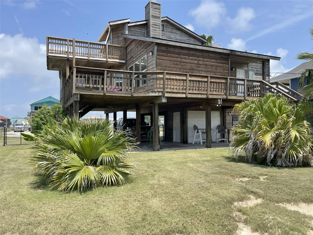 16647 John Silver Road Jamaica Beach, TX 77554