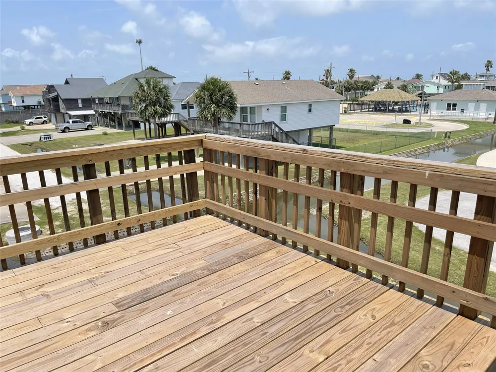 16647 John Silver Road Jamaica Beach, TX 77554