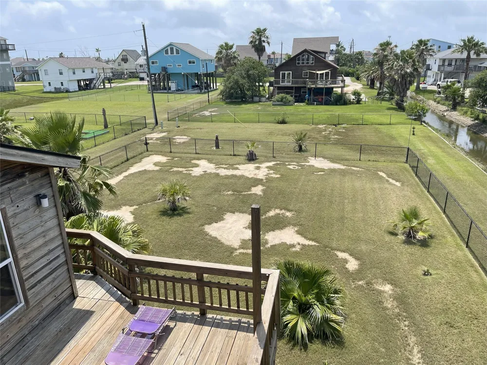 16647 John Silver Road Jamaica Beach, TX 77554