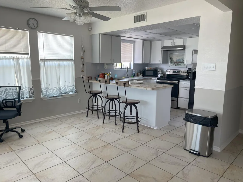 16647 John Silver Road Jamaica Beach, TX 77554