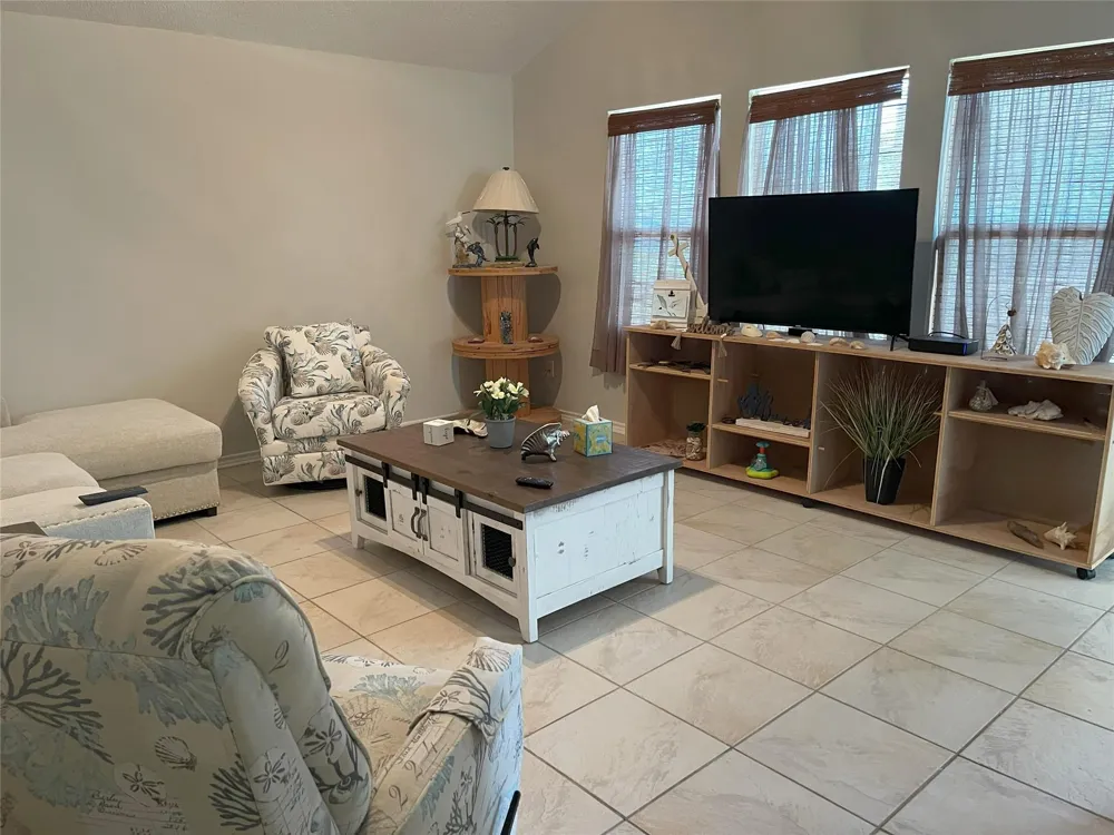 16647 John Silver Road Jamaica Beach, TX 77554
