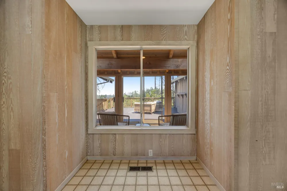 3880 Spring Mountain Road St. Helena, CA 94574