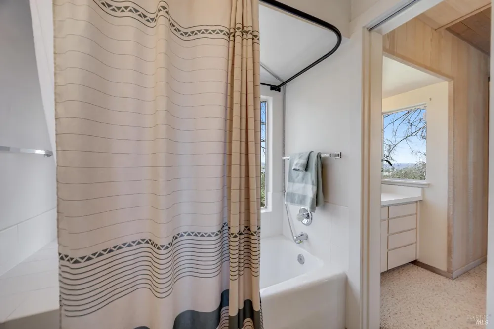 3880 Spring Mountain Road St. Helena, CA 94574
