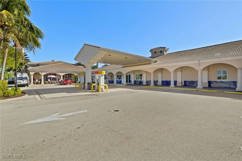 Marconi Court Naples, FL 34114