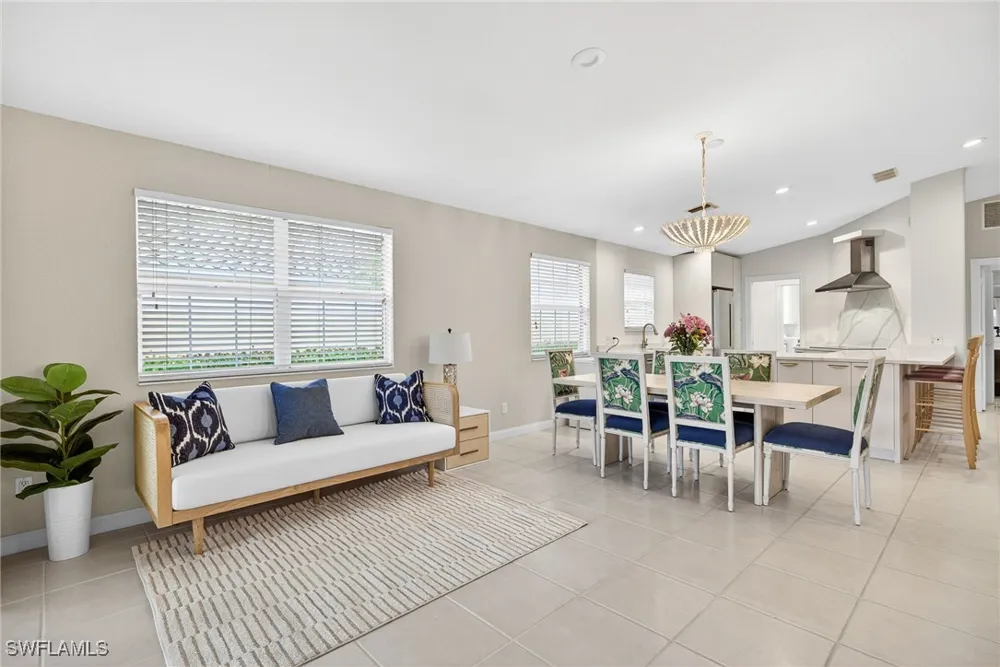 Marconi Court Naples, FL 34114