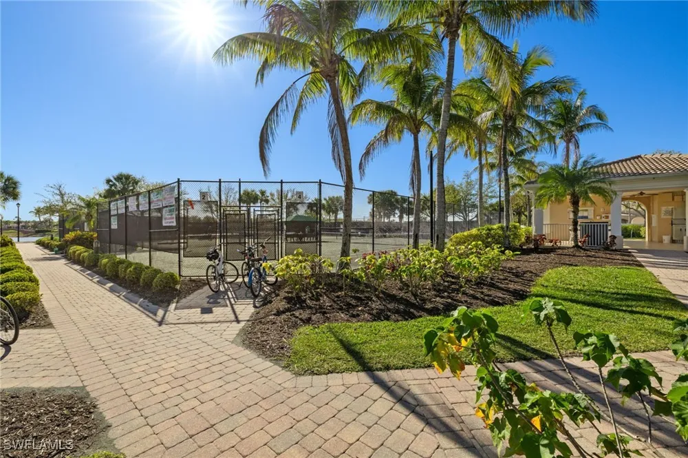 Marconi Court Naples, FL 34114