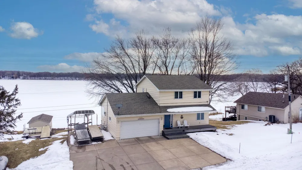 6825 Shore Drive Greenfield, MN 55373