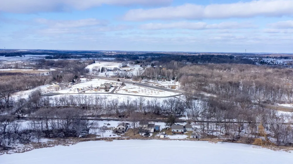 6825 Shore Drive Greenfield, MN 55373