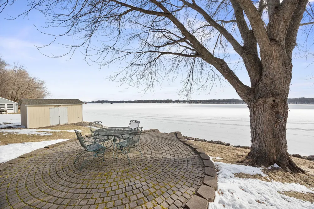 6825 Shore Drive Greenfield, MN 55373