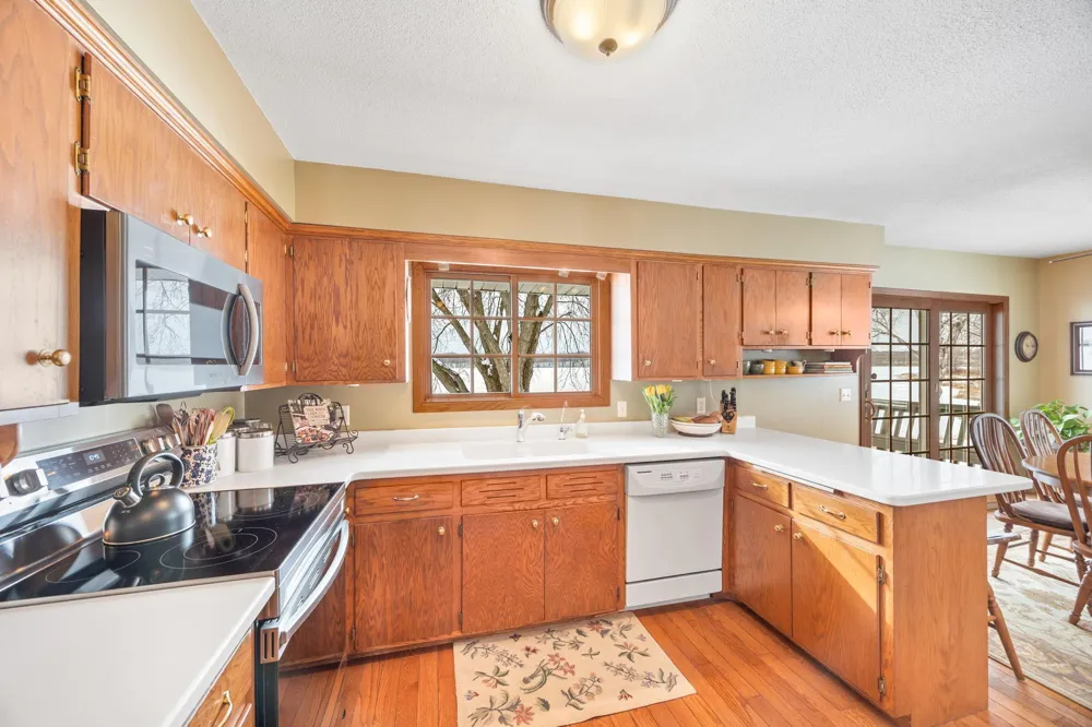 6825 Shore Drive Greenfield, MN 55373