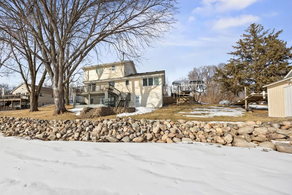 6825 Shore Drive Greenfield, MN 55373