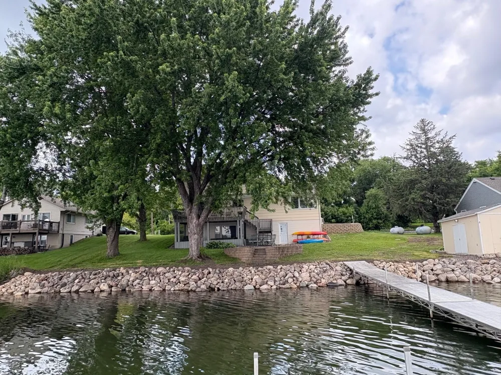 6825 Shore Drive Greenfield, MN 55373