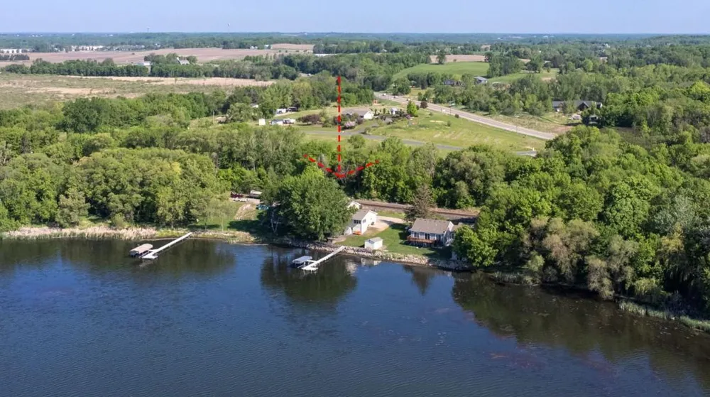 6825 Shore Drive Greenfield, MN 55373