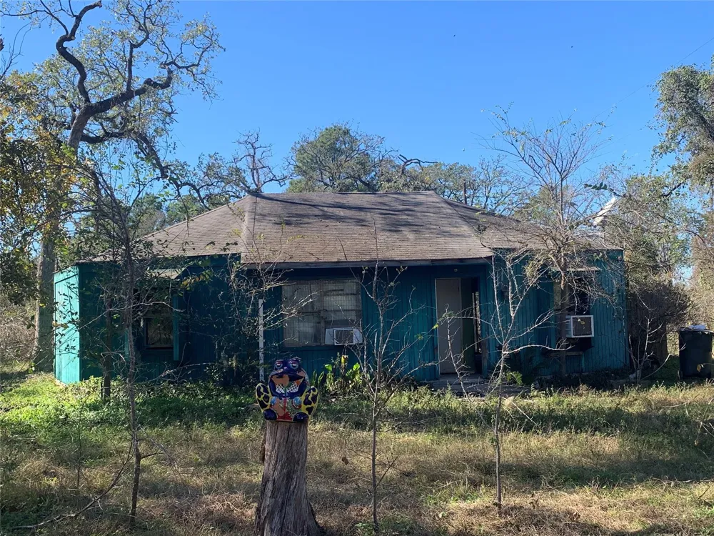 26573 Fawn Drive Hempstead, TX 77445
