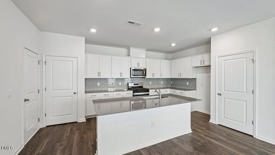 733 James J Freeland Memorial Drive Hillsborough, NC 27278