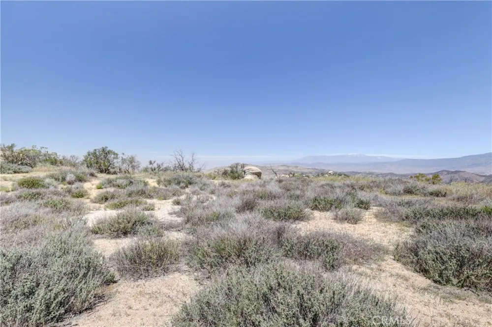 1 Oak Drive Hemet, CA 92544