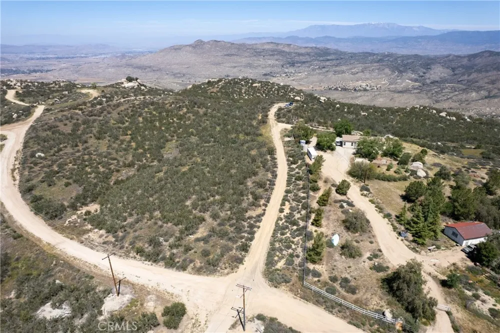 1 Oak Drive Hemet, CA 92544