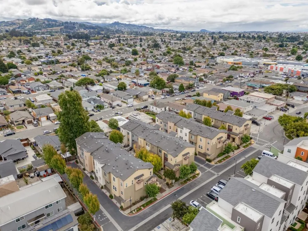 2872 10th Street San Pablo, CA 94806