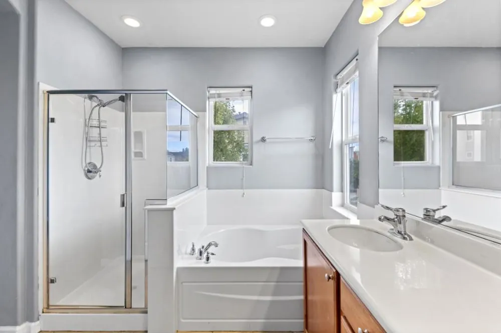 2872 10th Street San Pablo, CA 94806