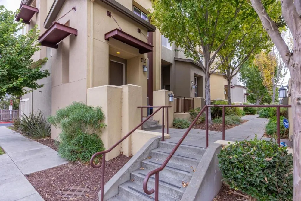 2872 10th Street San Pablo, CA 94806