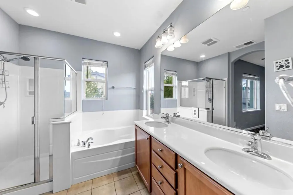 2872 10th Street San Pablo, CA 94806