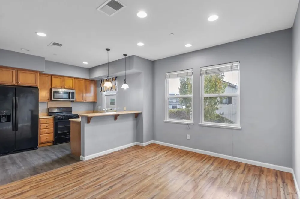 2872 10th Street San Pablo, CA 94806