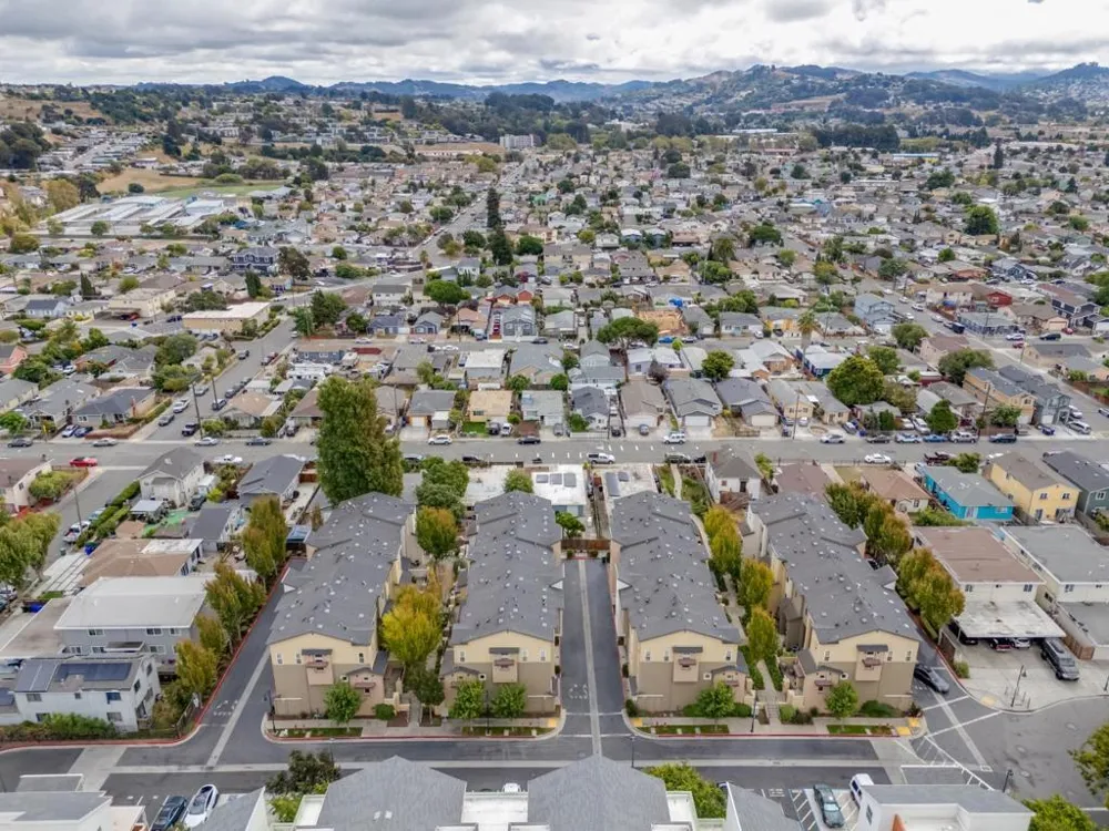 2872 10th Street San Pablo, CA 94806