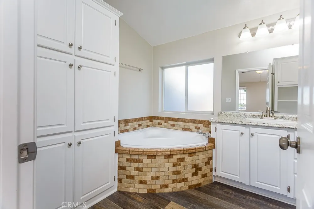 35444 Astley Road Acton, CA 93510