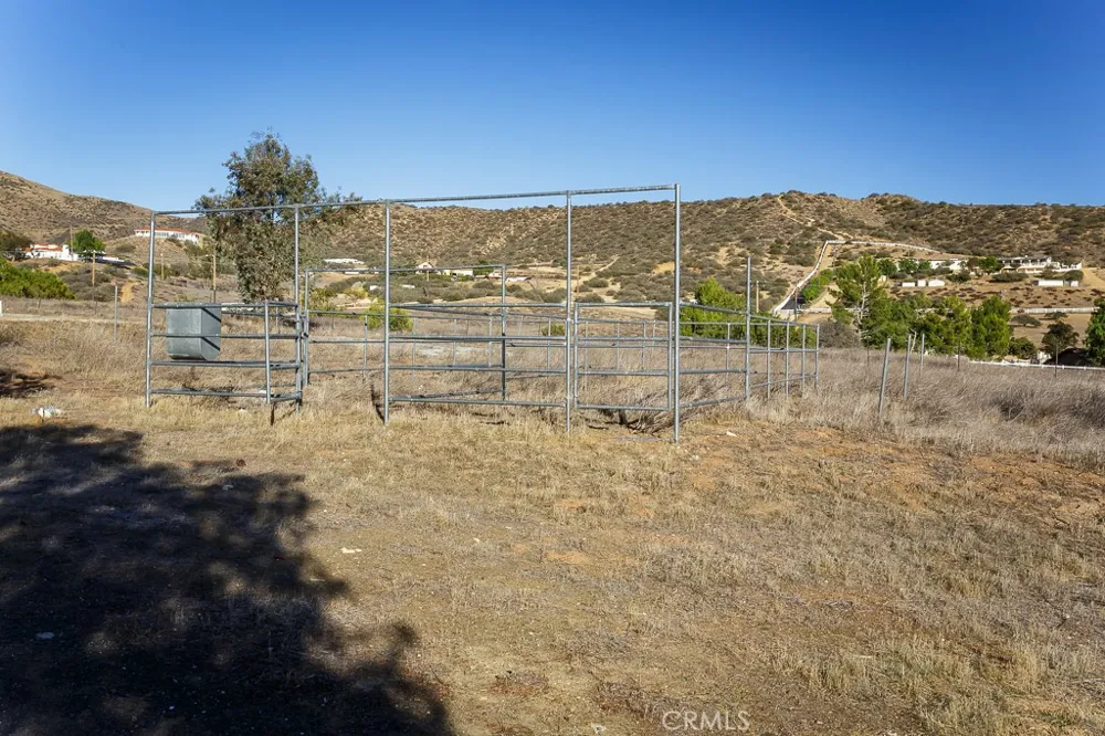35444 Astley Road Acton, CA 93510