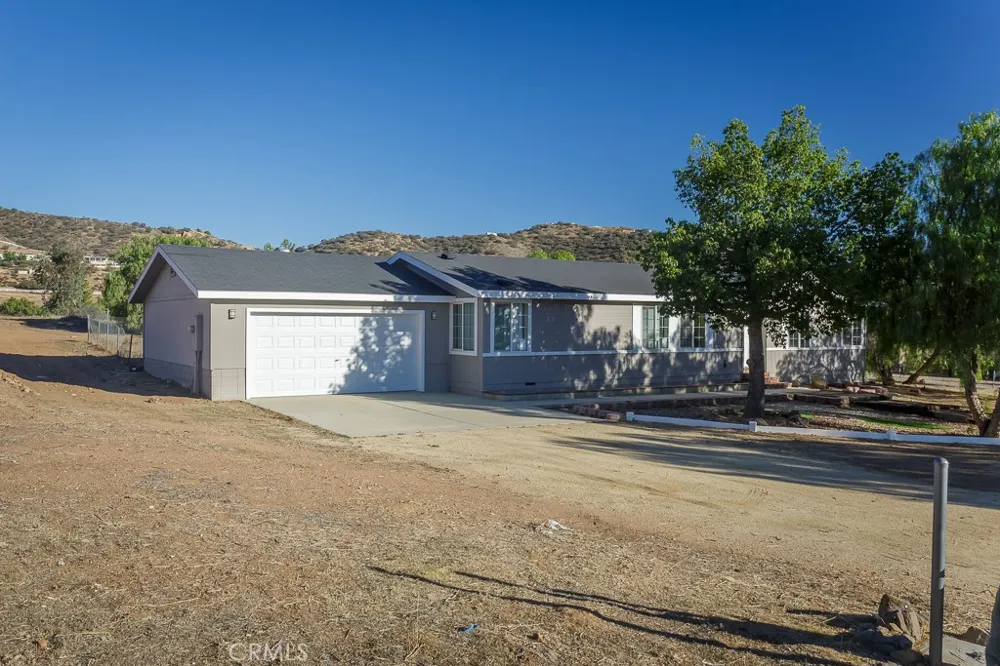 35444 Astley Road Acton, CA 93510