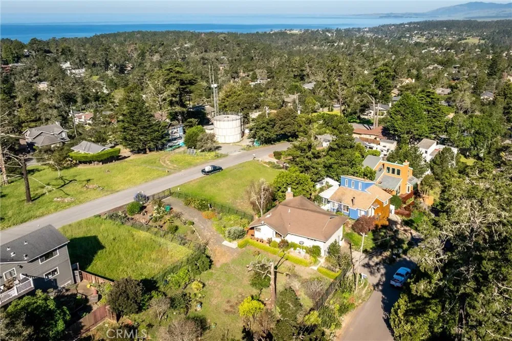 1909 Pineridge Cambria, CA 93428